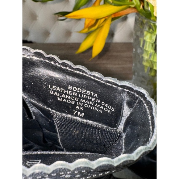 Bandolino Black Leather Heeled Ankle Boots Size 7M Dressy Party Career - Picture 5 of 7